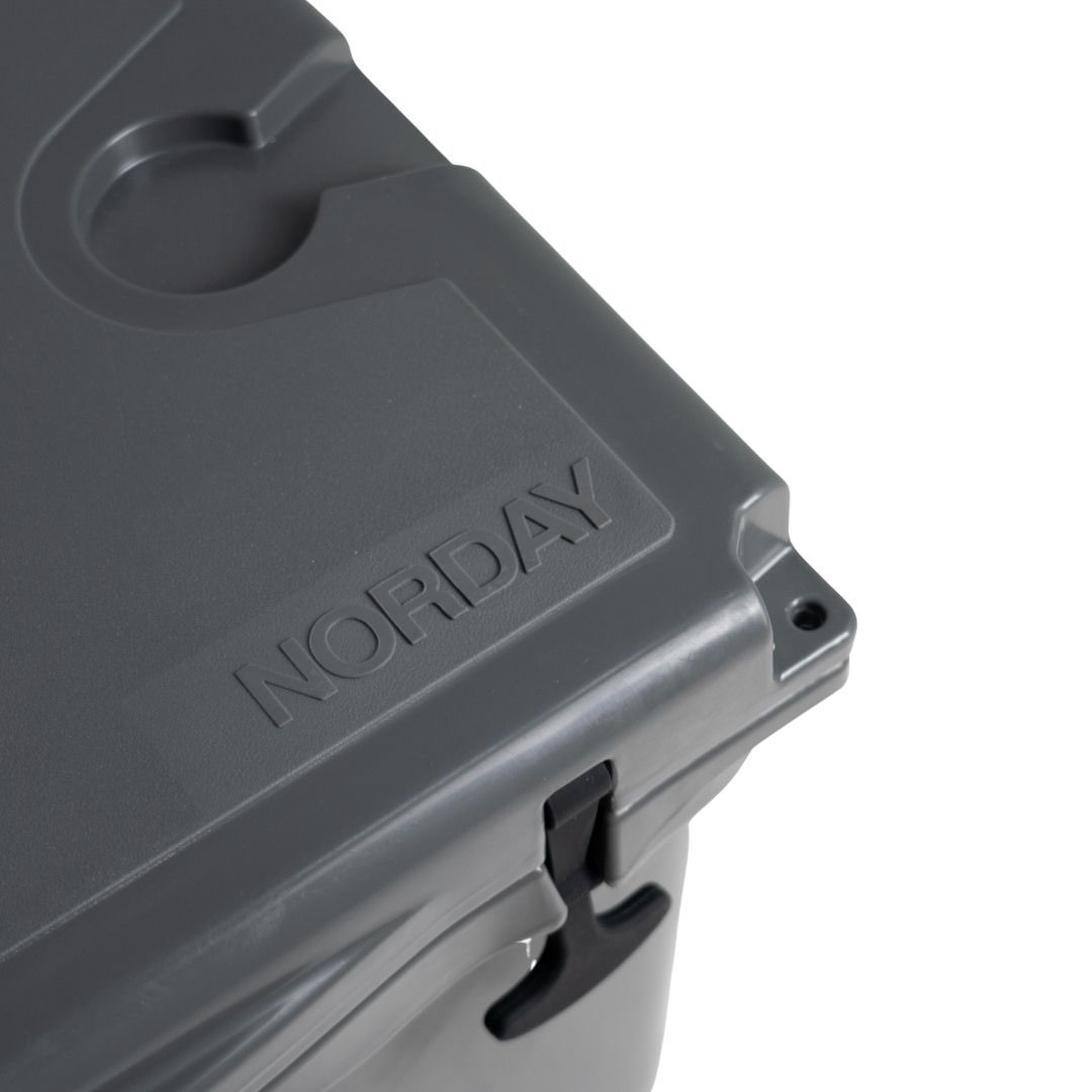 Hard Cooler 50 latas Gris Oscuro